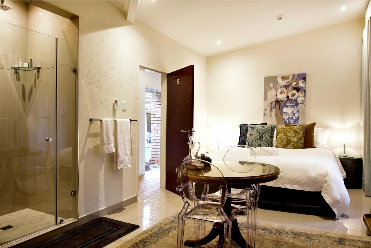 Five O'Clock Zen Boutique Guest House سنتوريون المظهر الخارجي الصورة