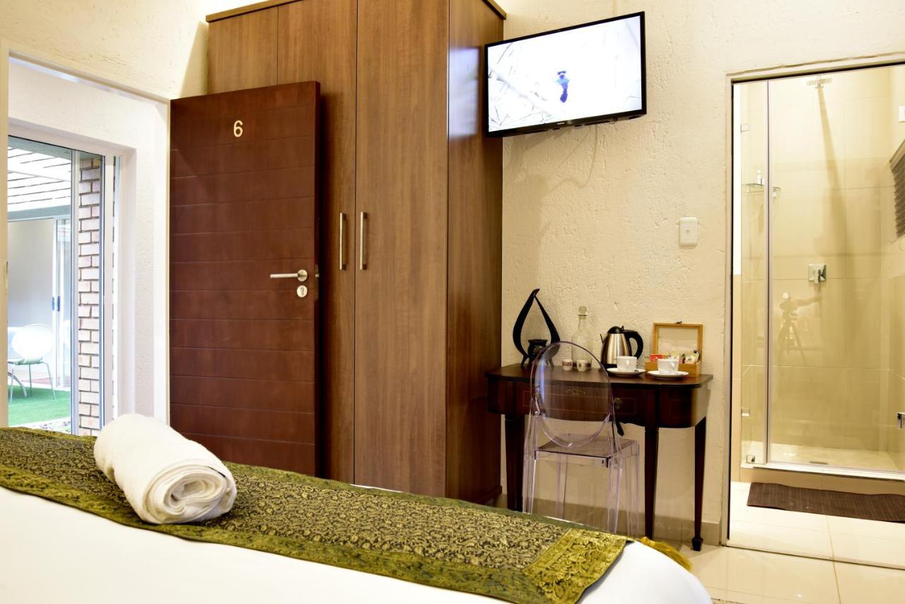 Five O'Clock Zen Boutique Guest House سنتوريون المظهر الخارجي الصورة